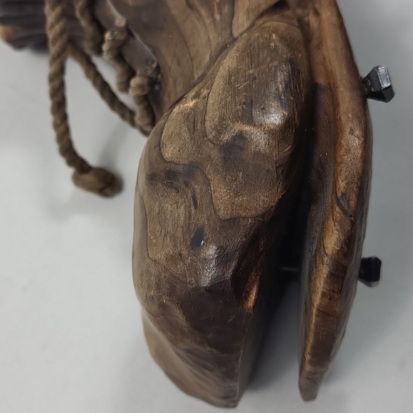 European wooden hobo/folk art boot - Picture 7 of 9